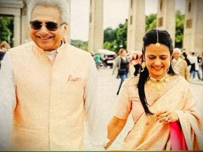 क्या महुआ मोइत्रा ने पिनाकी मिश्रा से की शादी?, mahua moitra pinaki misra mahua moitra age mahua moitra husband pinaki misra age mahua moitra marriage mahua moitra pinaki misra pinaki misra mahua moitra pinaki mishra age bjd